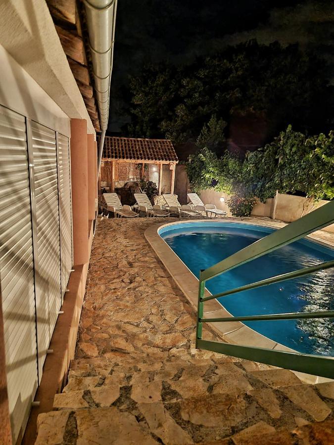 Guesthouse Dila Galovac  Dış mekan fotoğraf