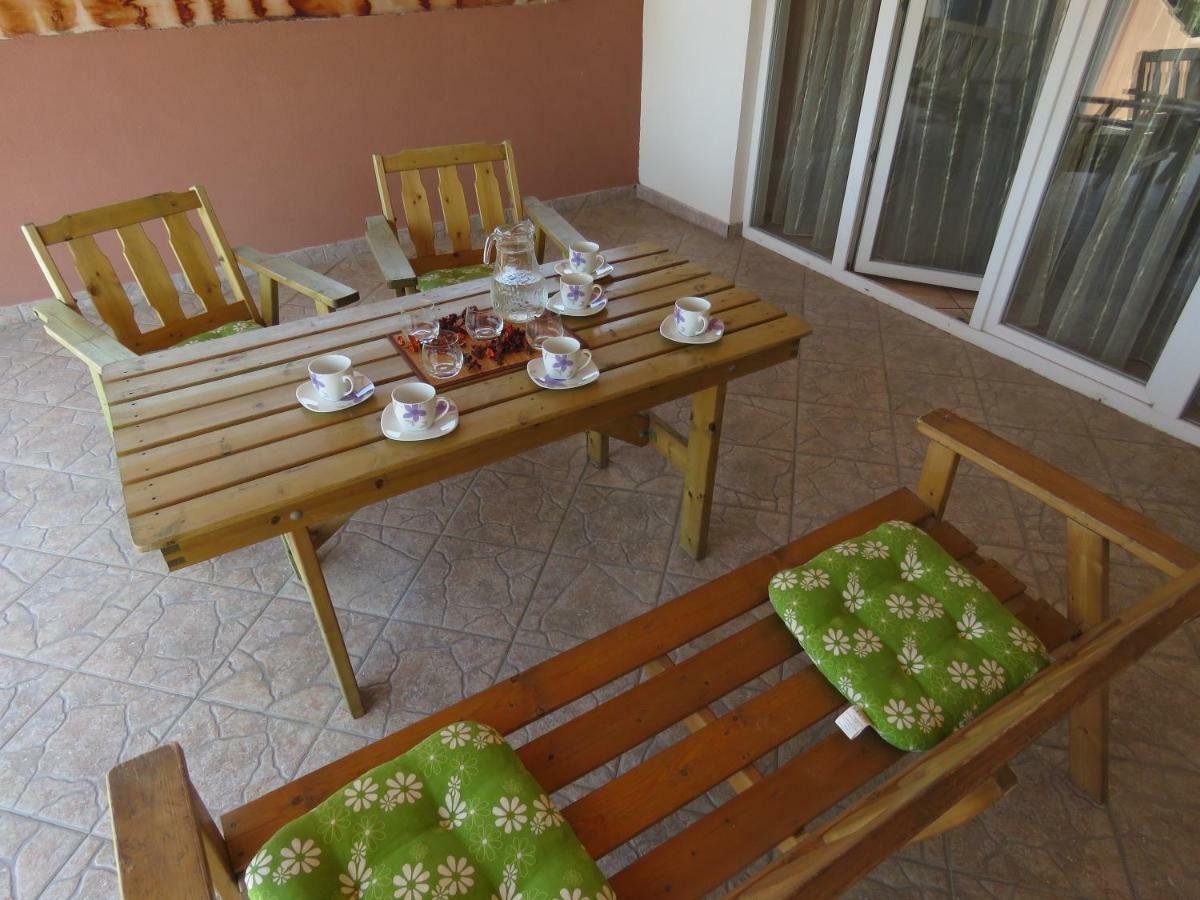 Guesthouse Dila Galovac  Dış mekan fotoğraf